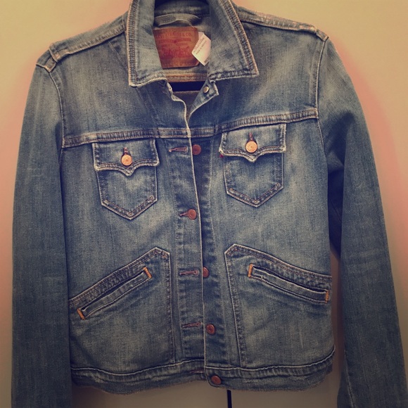 Levi’s Washed Denim Jacket - Picture 1 of 8